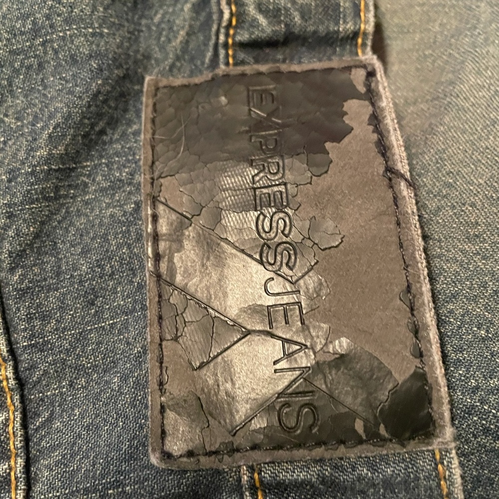 Express Jeans 3/4 Bootcut - Picture 3 of 4
